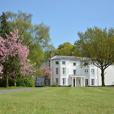 Henstead Hall بسلس المظهر الخارجي الصورة